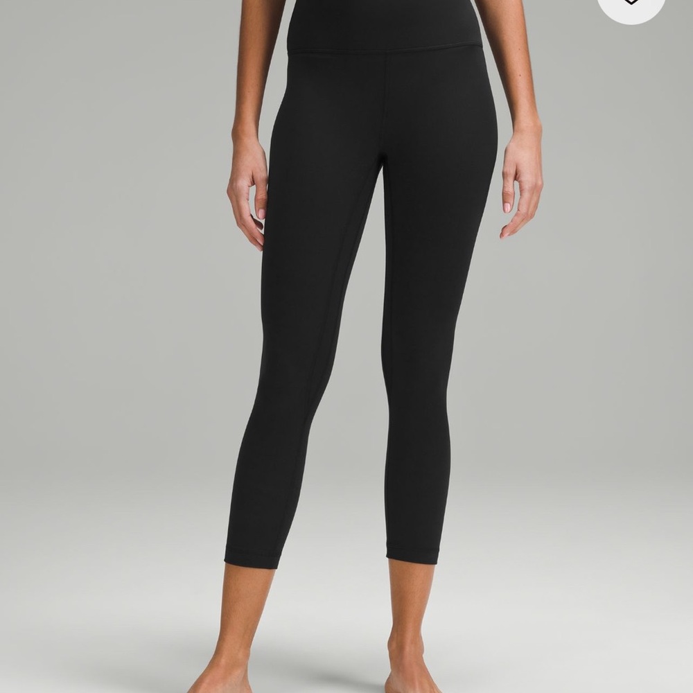 lululemon athletica Black Cropped Leggings